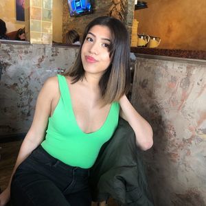 Meet your Posher, Valerie